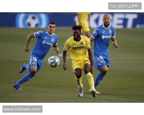 米兰迪斯迎战赫罗纳争夺西甲联赛重要积分之战