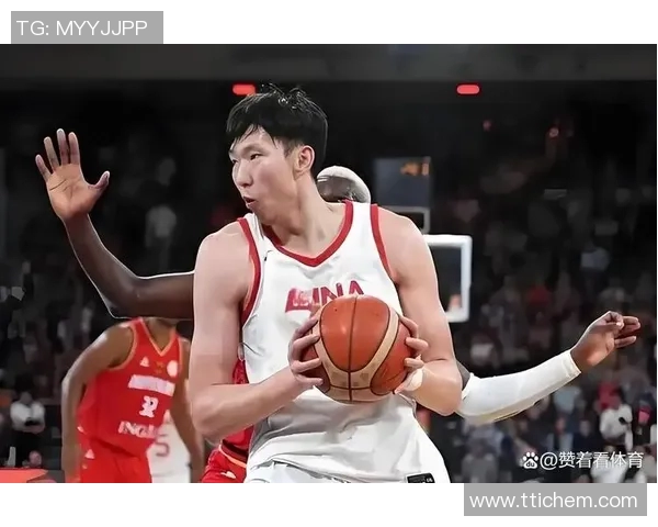 火箭队与太阳队对决周琦能否在关键时刻展现实力